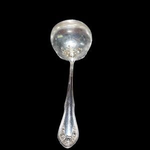 Antique Oneida Gravy Ladle Bridal Rose Silver Plated 6 ¾" No Monogram Community